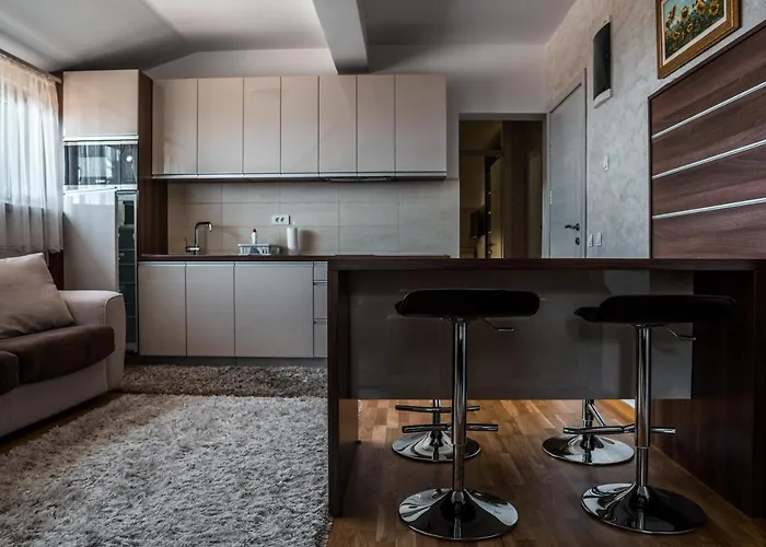 Jezero Διαμέρισμα *